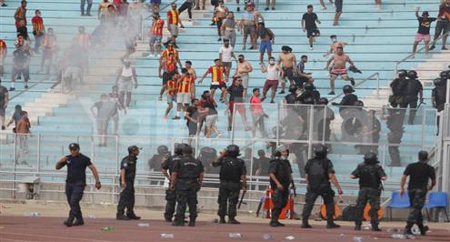 كاف يعلن عقوباته ضد الترجي بسبب أحداث مباراة الأهلي